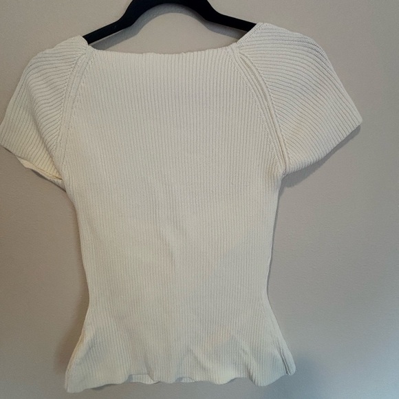 Elegant Cream Women's Blouse - Picture 3 of 9